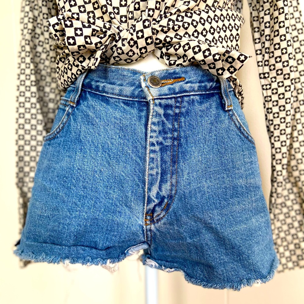 Vintage Retro 1 Cut Off Denim Shorts size 9